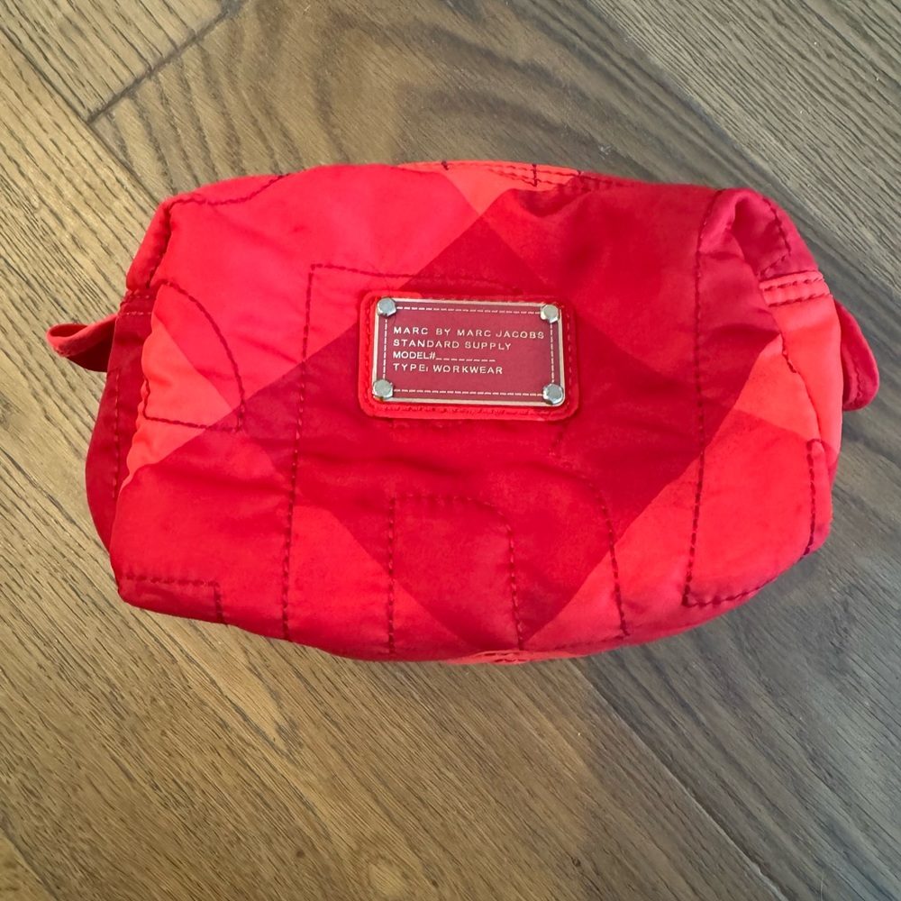 Marc by Marc Jacobs Lg Red Quilted Cosmetic Bag with black and white logo lining